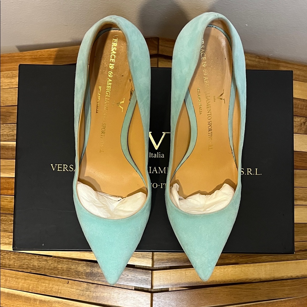 Versace Light Blue Pointed Heels - Picture 3 of 13